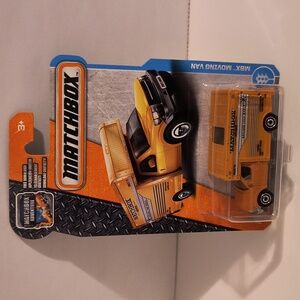 D1 Matchbox  Moving Van with shipping protector